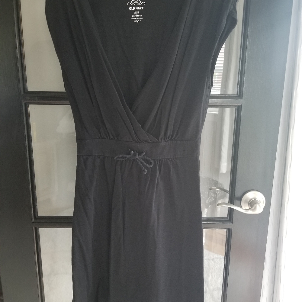 Old Navy Black dress